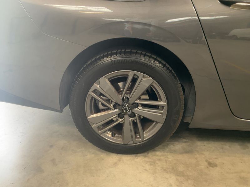 Peugeot 308 1.5 Blue-HDi Active Pack 2022 – снимка 9