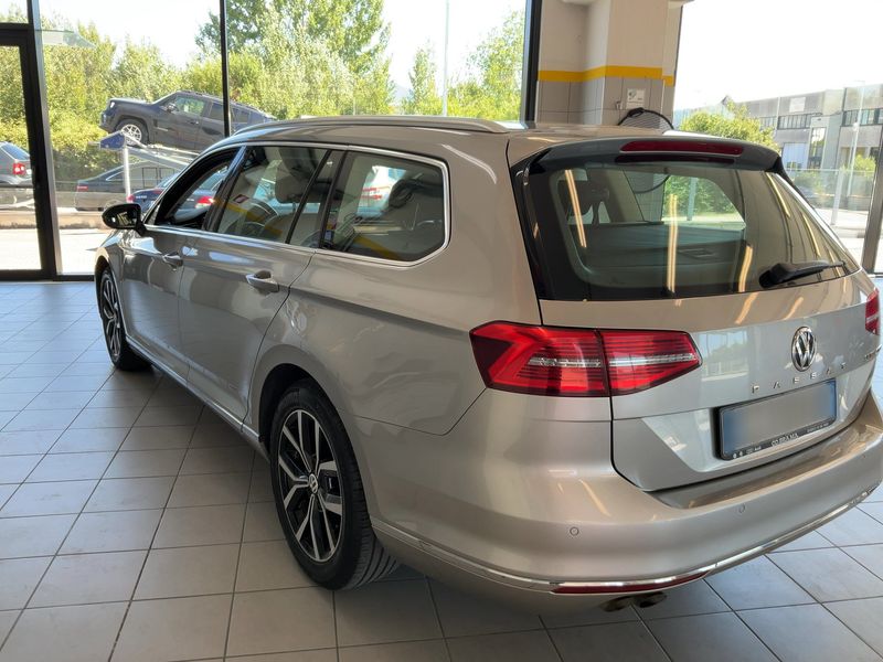 Volkswagen Passat 2.0 TDI Executive BluMotionTech 2015 – снимка 6