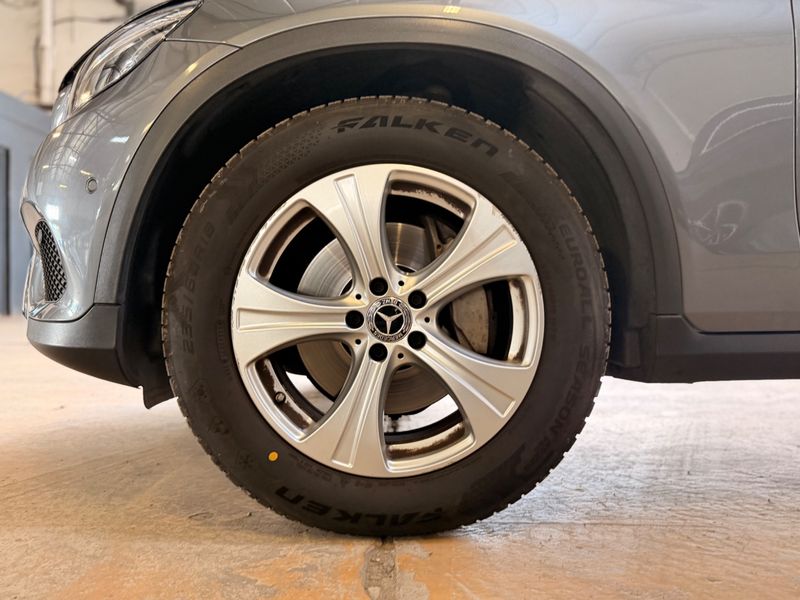 Mercedes-Benz GLC-Klasse GLC 220 4Matic Exclusive 2017 – снимка 3
