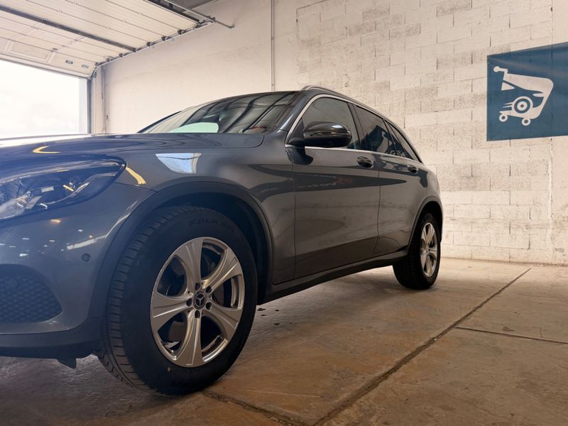 Mercedes-Benz GLC-Klasse GLC 220 4Matic Exclusive 2017 – снимка 2