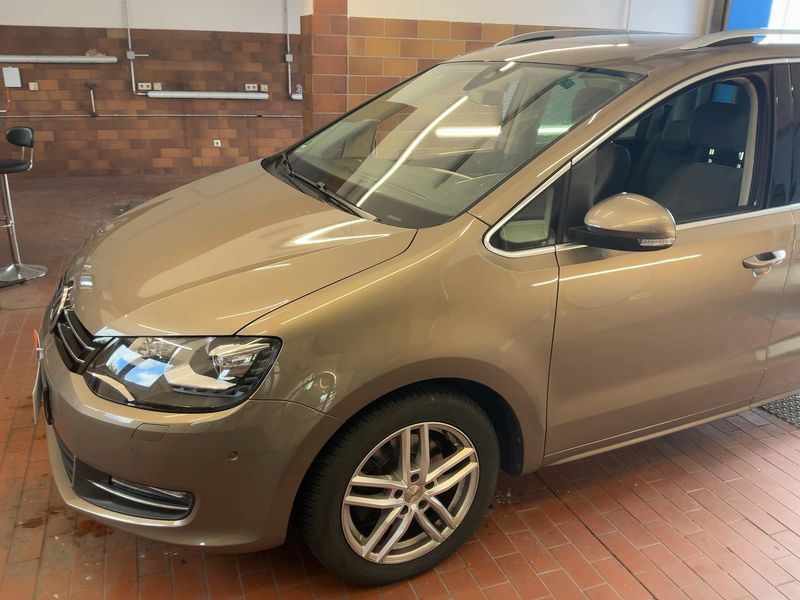 Volkswagen Sharan 2.0 TDI Highline BlueMotion Tech 2016 – снимка 2