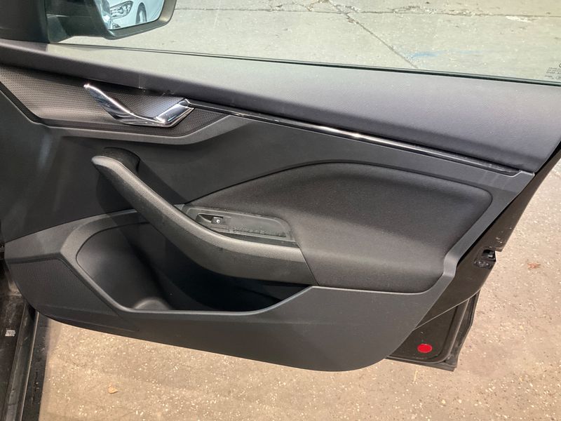 Skoda Scala 1.0 TSI Ambition 2019 – снимка 32