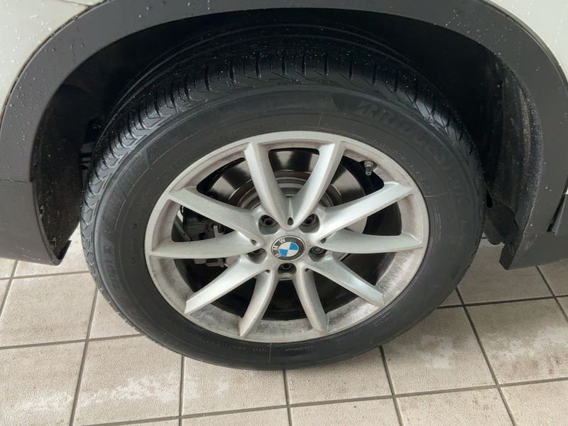 BMW X1 xDrive 20d Advantage 2018 – снимка 9
