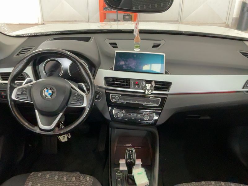 BMW X1 xDrive 20d Advantage 2018 – снимка 17
