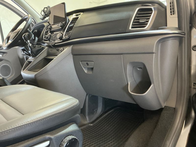 Ford Tourneo Custom 2.0 TDCi 320 L1 Tourneo Titanium X 2019 – снимка 40
