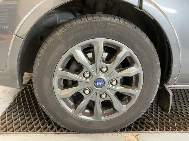 Ford Tourneo Custom 2.0 TDCi 320 L1 Tourneo Titanium X 2019 – снимка 3