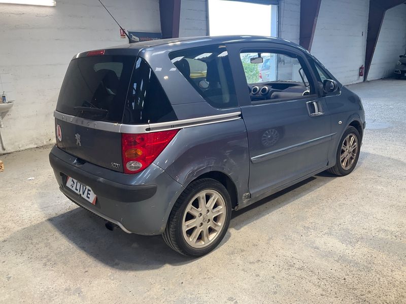 Peugeot 1007 1.4 HDi Sporty 2006 – снимка 2