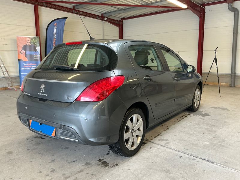 Peugeot 308 1.6 Active 2013 – снимка 2