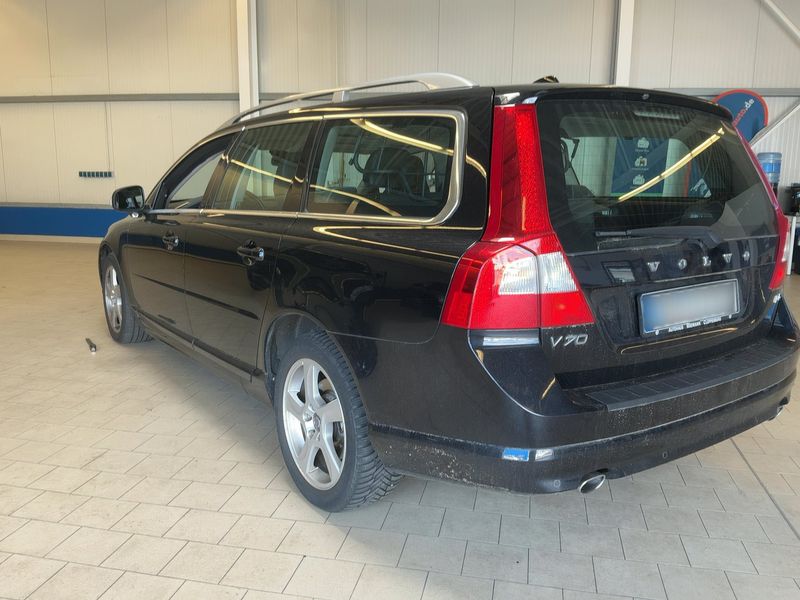 Volvo V70 2.4 D5 Summum 2010 – снимка 6