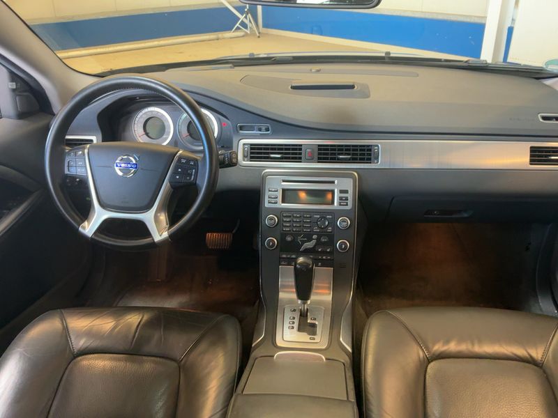 Volvo V70 2.4 D5 Summum 2010 – снимка 17