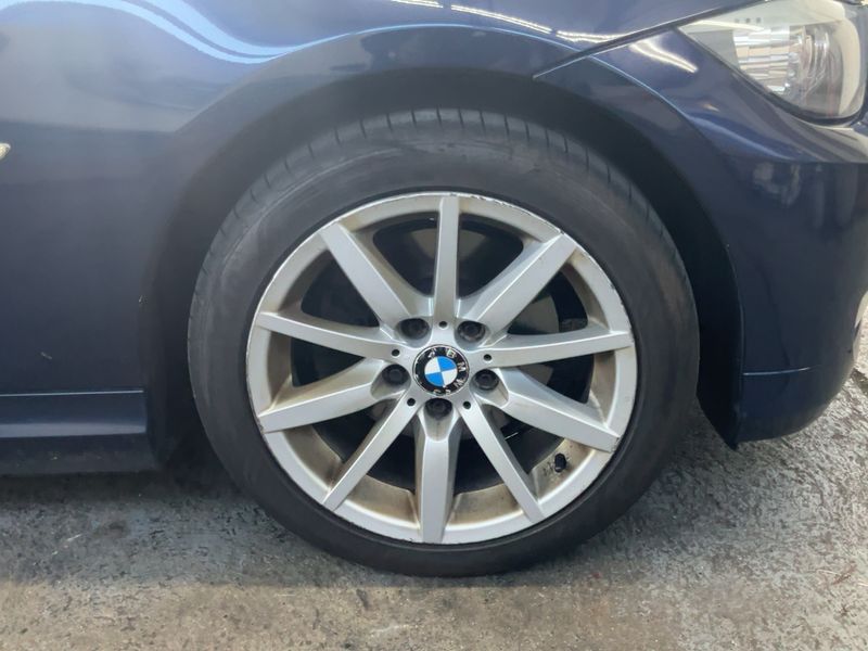 BMW 3er 320d 2012 – снимка 19
