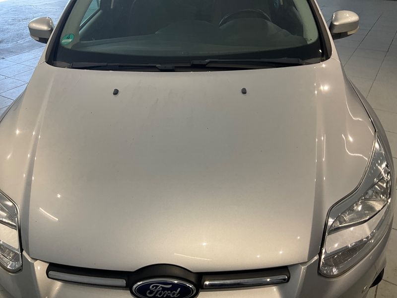 Ford Focus 1.6 TDCi Champions Edition 2013 – снимка 26