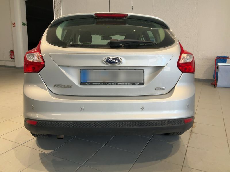 Ford Focus 1.6 TDCi Champions Edition 2013 – снимка 7