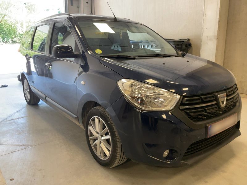 Dacia Lodgy 1.5 Blue dCi Essentiel 2020 – снимка на щета