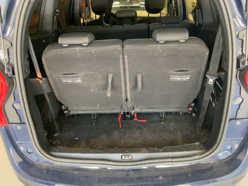 Dacia Lodgy 1.5 Blue dCi Essentiel 2020 – снимка 10