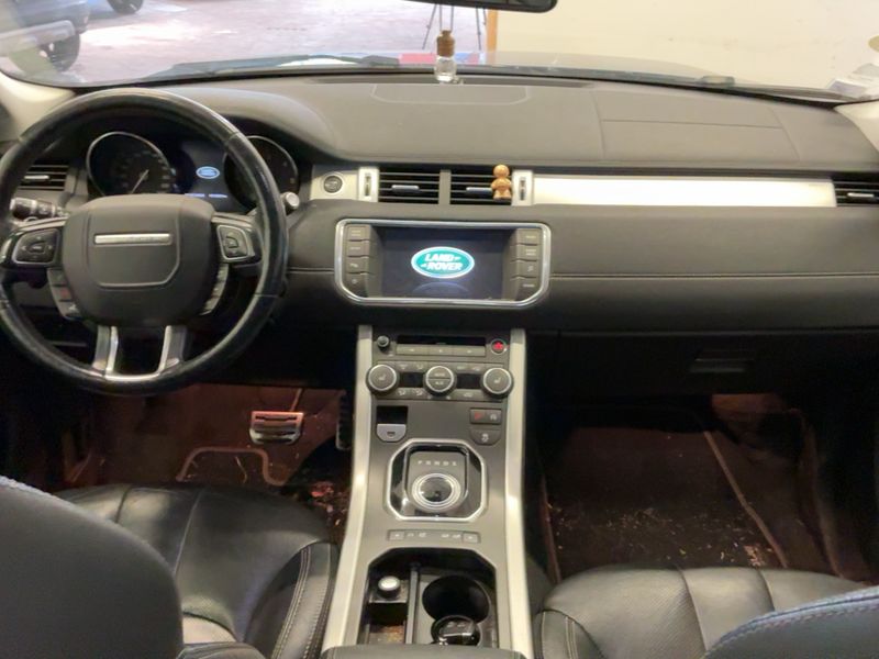 Land Rover Evoque 2.2 Td4 Dynamic 2015 – снимка 17