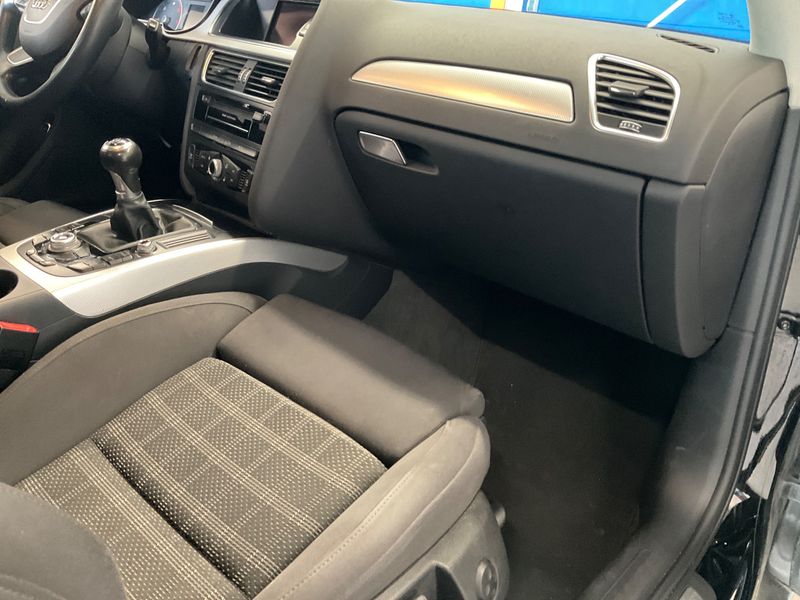 Audi A4 2.0 TDI Ambition 2015 – снимка 27