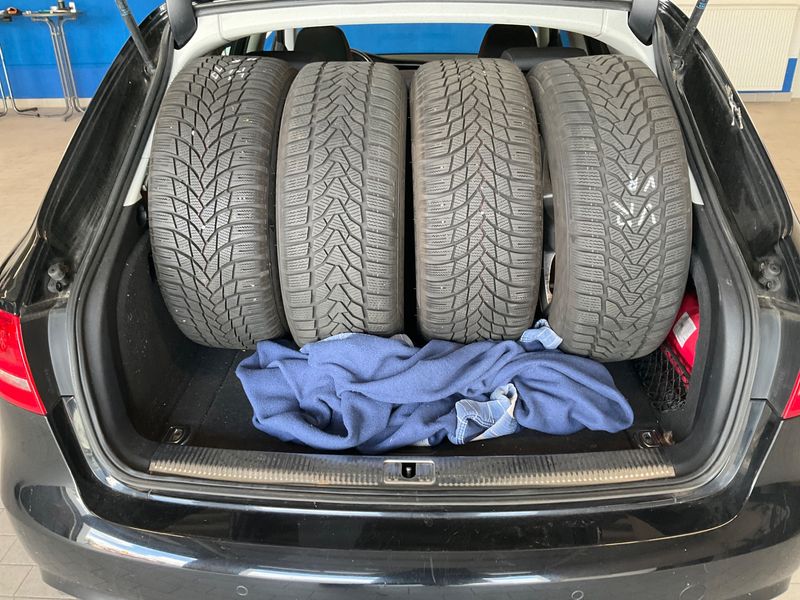 Audi A4 2.0 TDI Ambition 2015 – снимка 30
