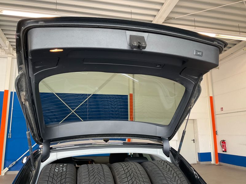 Audi A4 2.0 TDI Ambition 2015 – снимка 36