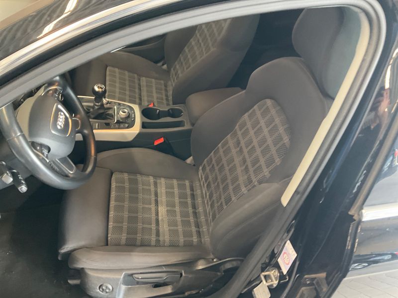 Audi A4 2.0 TDI Ambition 2015 – снимка 34