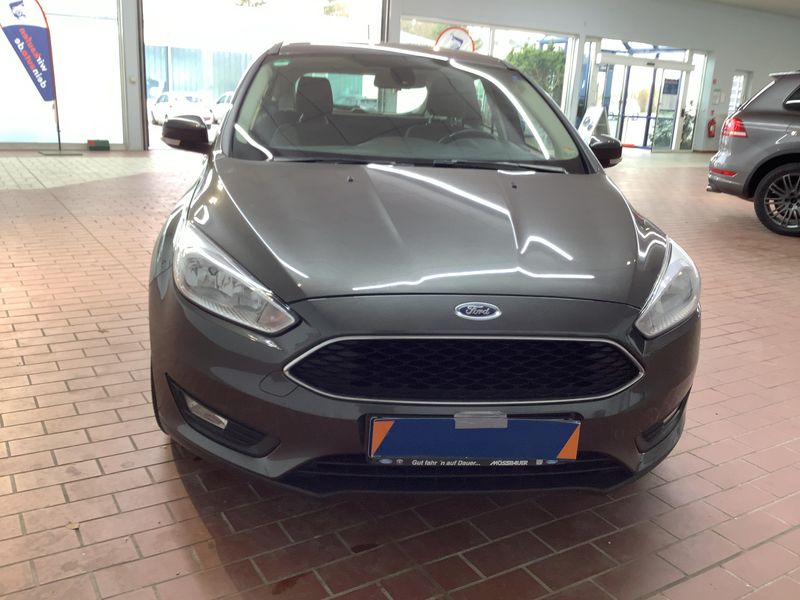 Ford Focus 1.0 EcoBoost Business 2017 – снимка 14