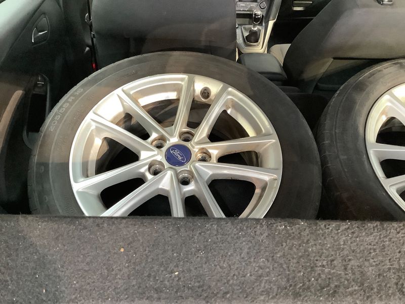 Ford Focus 1.0 EcoBoost Business 2017 – снимка 15