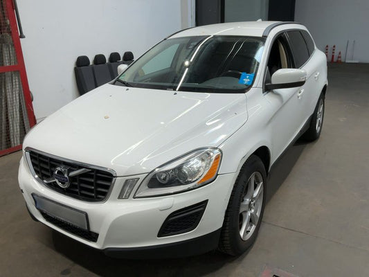 Volvo XC60 2.4 D4 Edition PRO AWD 2013 – снимка 1