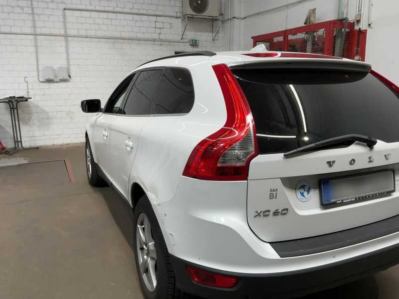Volvo XC60 2.4 D4 Edition PRO AWD 2013 – снимка 6
