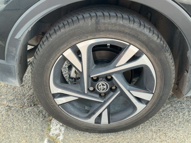 Toyota C-HR 2.0 Hybrid Advance 2022 – снимка 9