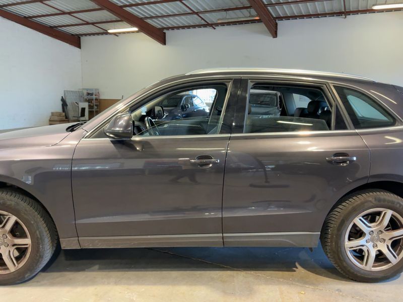 Audi Q5 3.0 V6 TDI quattro Ambiente 2011 – снимка 4