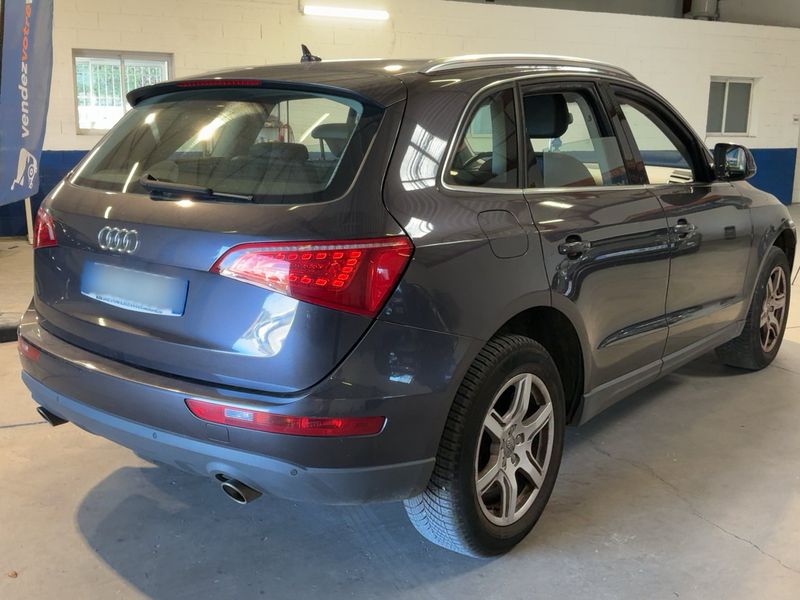 Audi Q5 3.0 V6 TDI quattro Ambiente 2011 – снимка 8