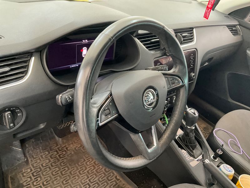 Skoda Octavia 2.0 TDI Style 2020 – снимка 35