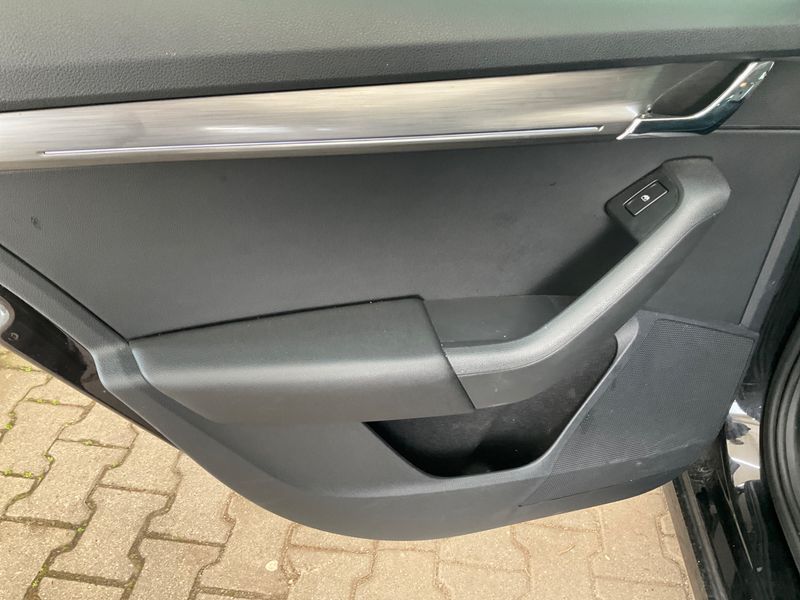 Skoda Octavia 2.0 TDI Style 2020 – снимка 29