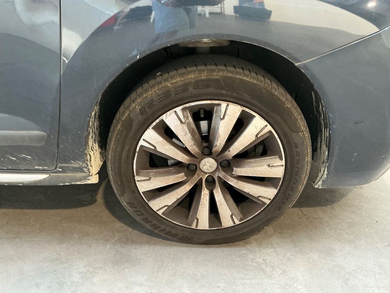 Peugeot 3008 1.6 HDi Allure 2015 – снимка 11