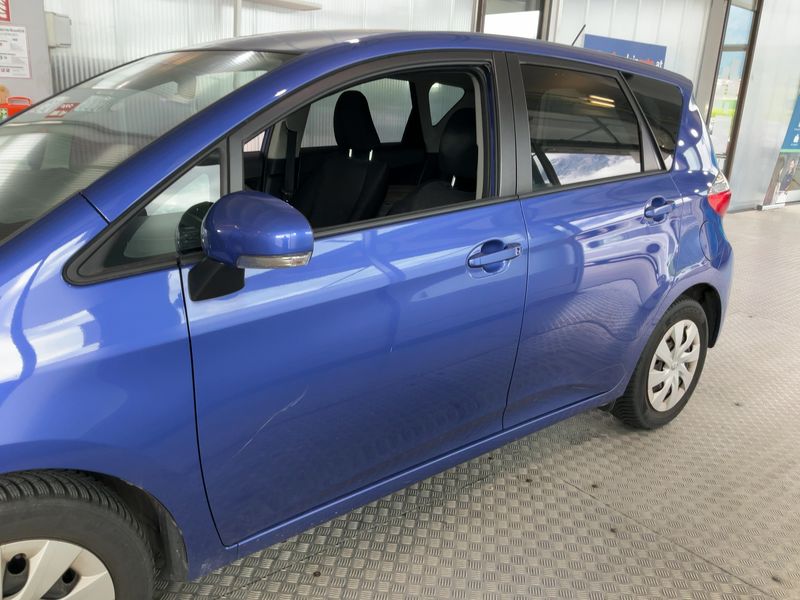 Toyota Verso-S 1.33 Dual VVT-i Active 2011 – снимка на щета