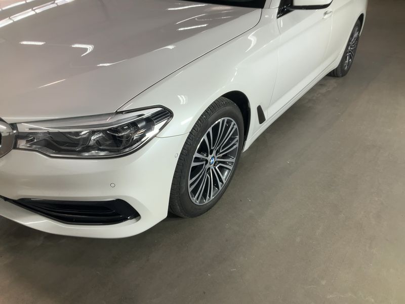 BMW 5er 530i xDrive Sport Line 2019 – снимка 2