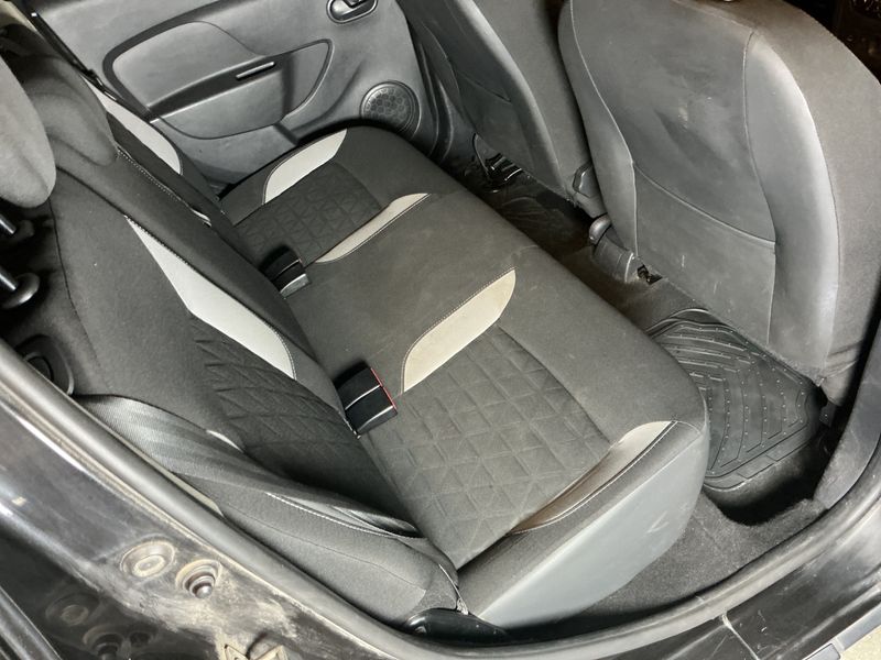 Dacia Sandero 1.5 dCi Stepway Prestige 2013 – снимка 29