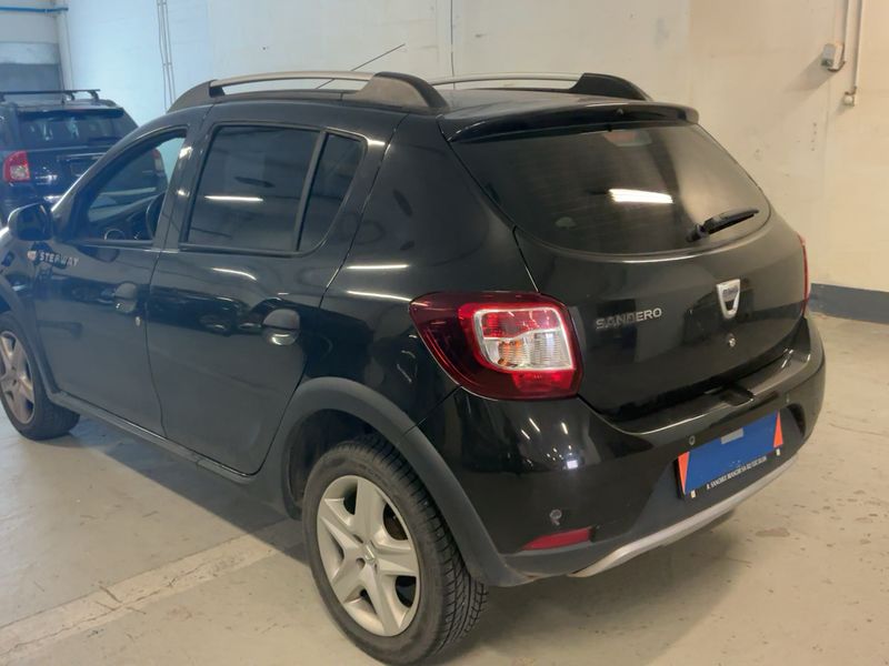 Dacia Sandero 1.5 dCi Stepway Prestige 2013 – снимка 6