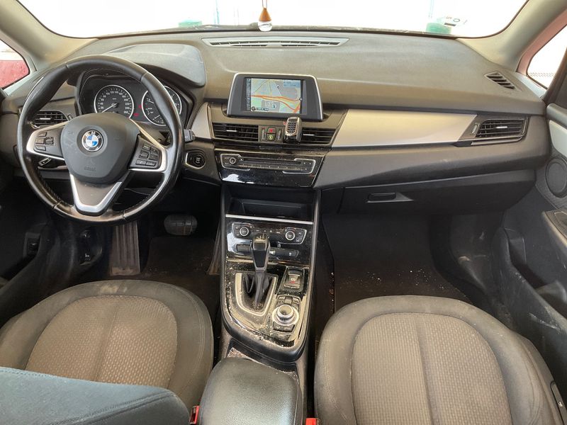 BMW 2er 218d Active Tourer Basis 2016 – снимка 17