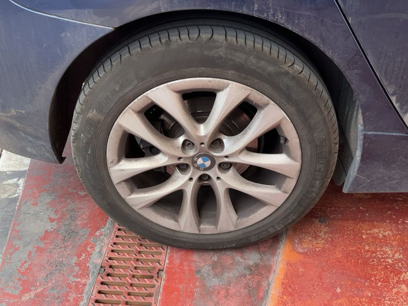 BMW 2er 218d Active Tourer Basis 2016 – снимка 9