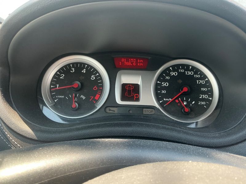 Renault Clio 1.6 20th Anniversario 2011 – снимка 18