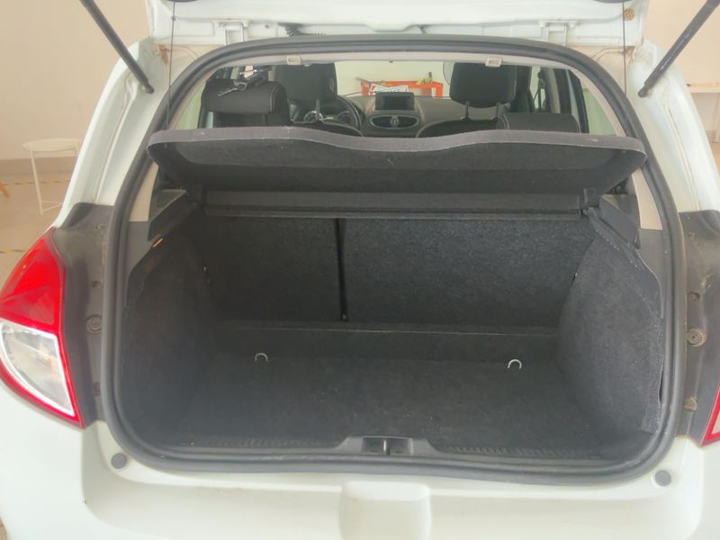 Renault Clio 1.6 20th Anniversario 2011 – снимка 15