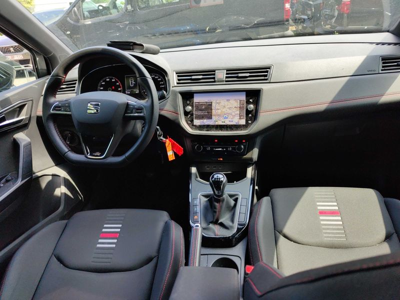 Seat Arona 1.0 TSI FR 2018 – снимка 11