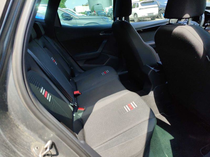 Seat Arona 1.0 TSI FR 2018 – снимка 14