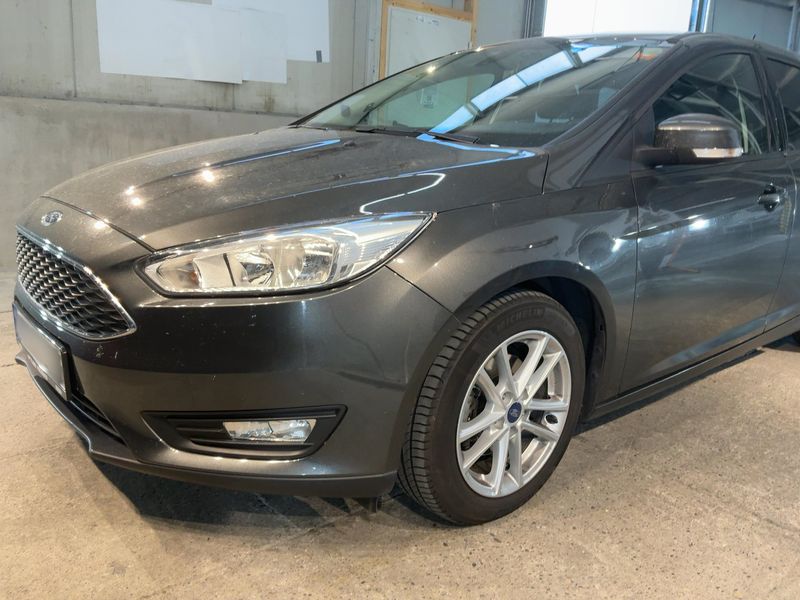 Ford Focus 1.0 EcoBoost Business 2018 – снимка 2