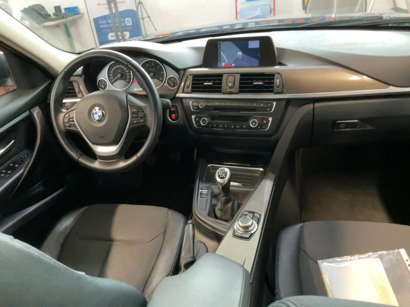 BMW 3er 320d xDrive 2013 – снимка 12