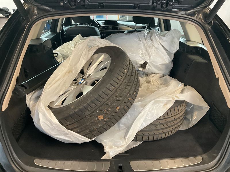 BMW 3er 320d xDrive 2013 – снимка 21