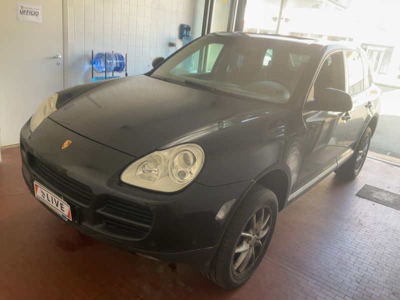 Porsche Cayenne 3.2 2004 – снимка 2