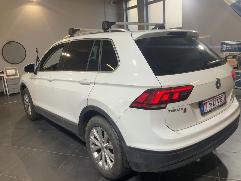 Volkswagen Tiguan 2.0 TDI Business BlueMotion Tech 2018 – снимка 6