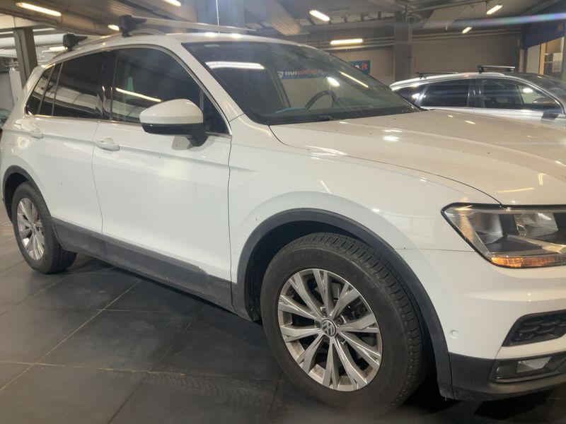 Volkswagen Tiguan 2.0 TDI Business BlueMotion Tech 2018 – снимка 12
